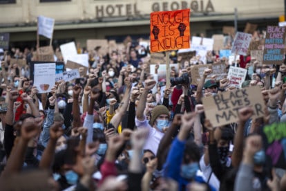 Toward a police-free future in Canada