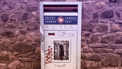 Canada Post faces two futures—a revitalized public service or a billionaire cash machine